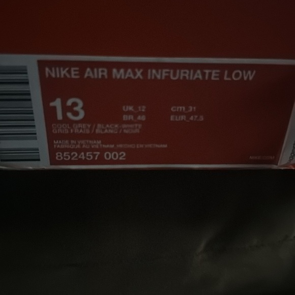 Brand New Nike Air Max Infuriate Low Cool Grey/ Black-White Size 13 - Picture 4 of 4